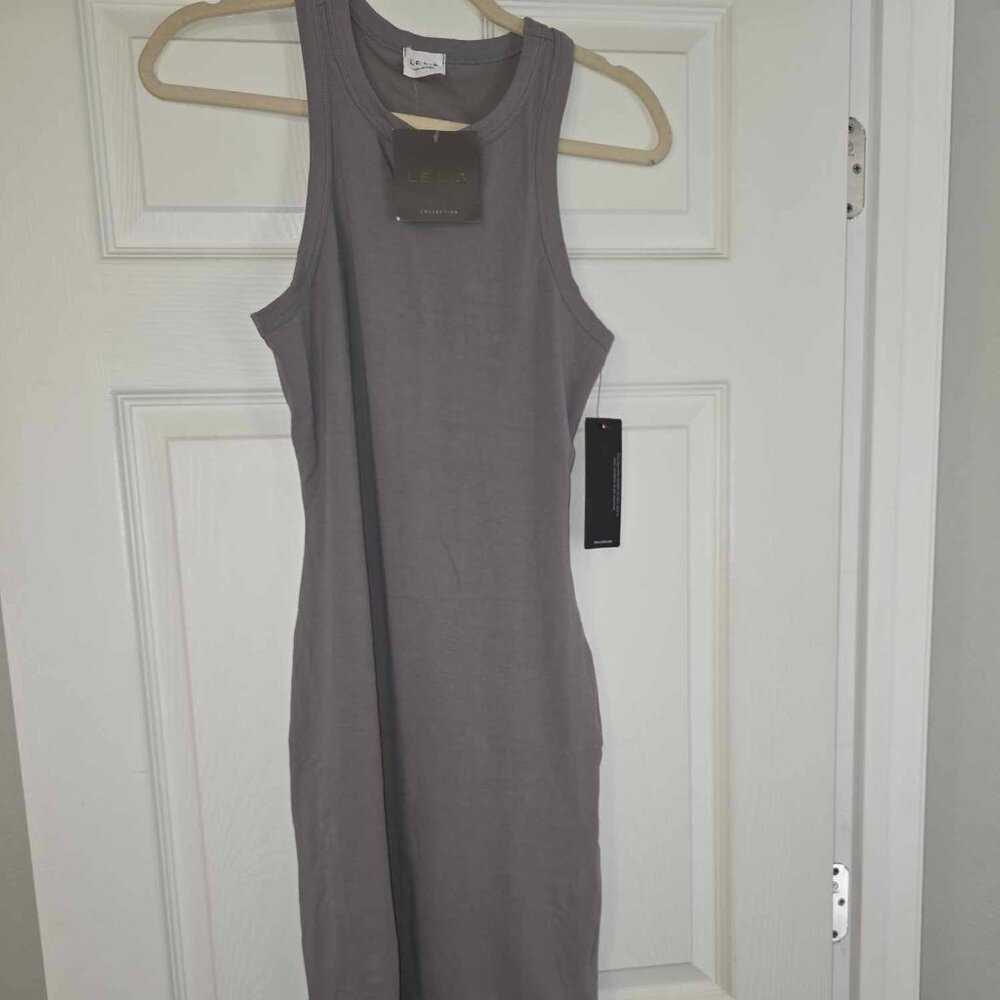 Beautiful Le Lis dress. Lined.